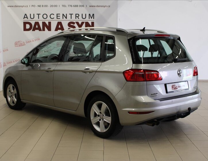 Volkswagen Golf Sportsvan Kombi 2,0 l 110 kw