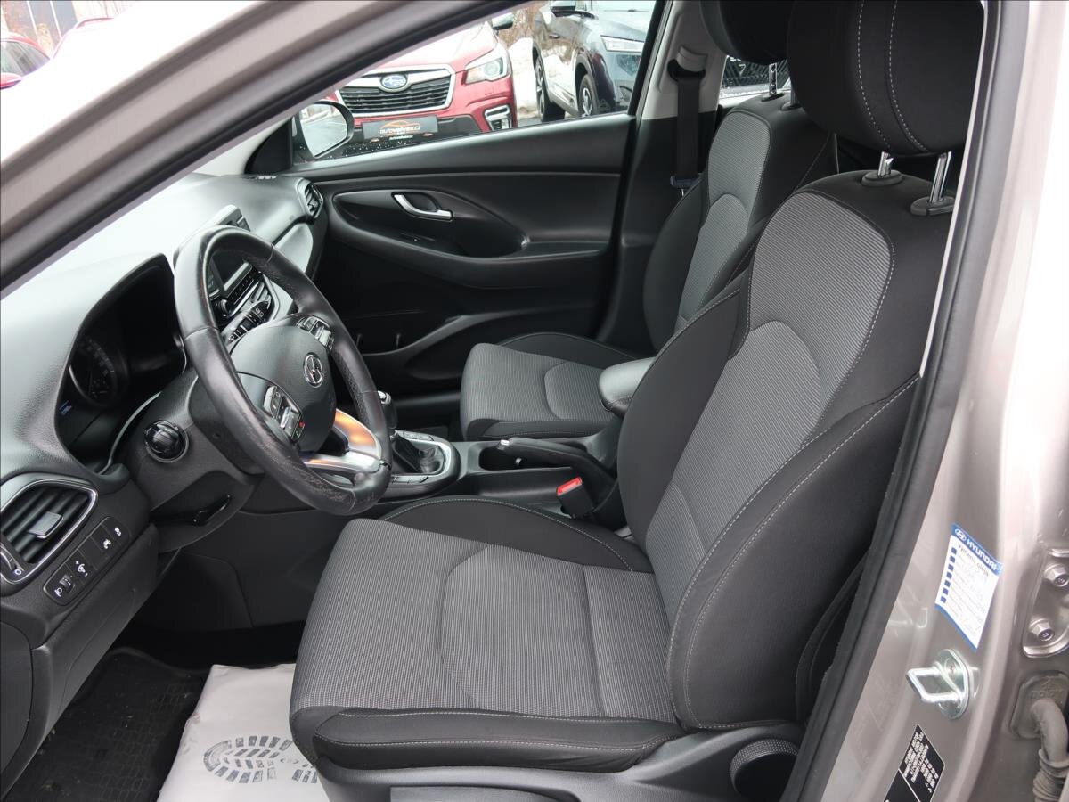 Hyundai i30 Hatchback 998,0 88 kw