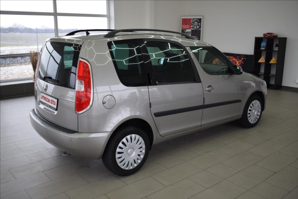 Škoda Roomster MPV 1,2 l 77 kw