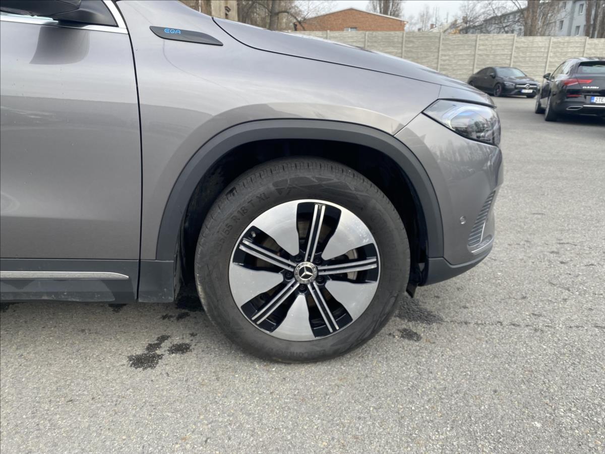 Mercedes-Benz EQA