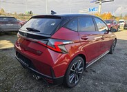 Hyundai i20 8