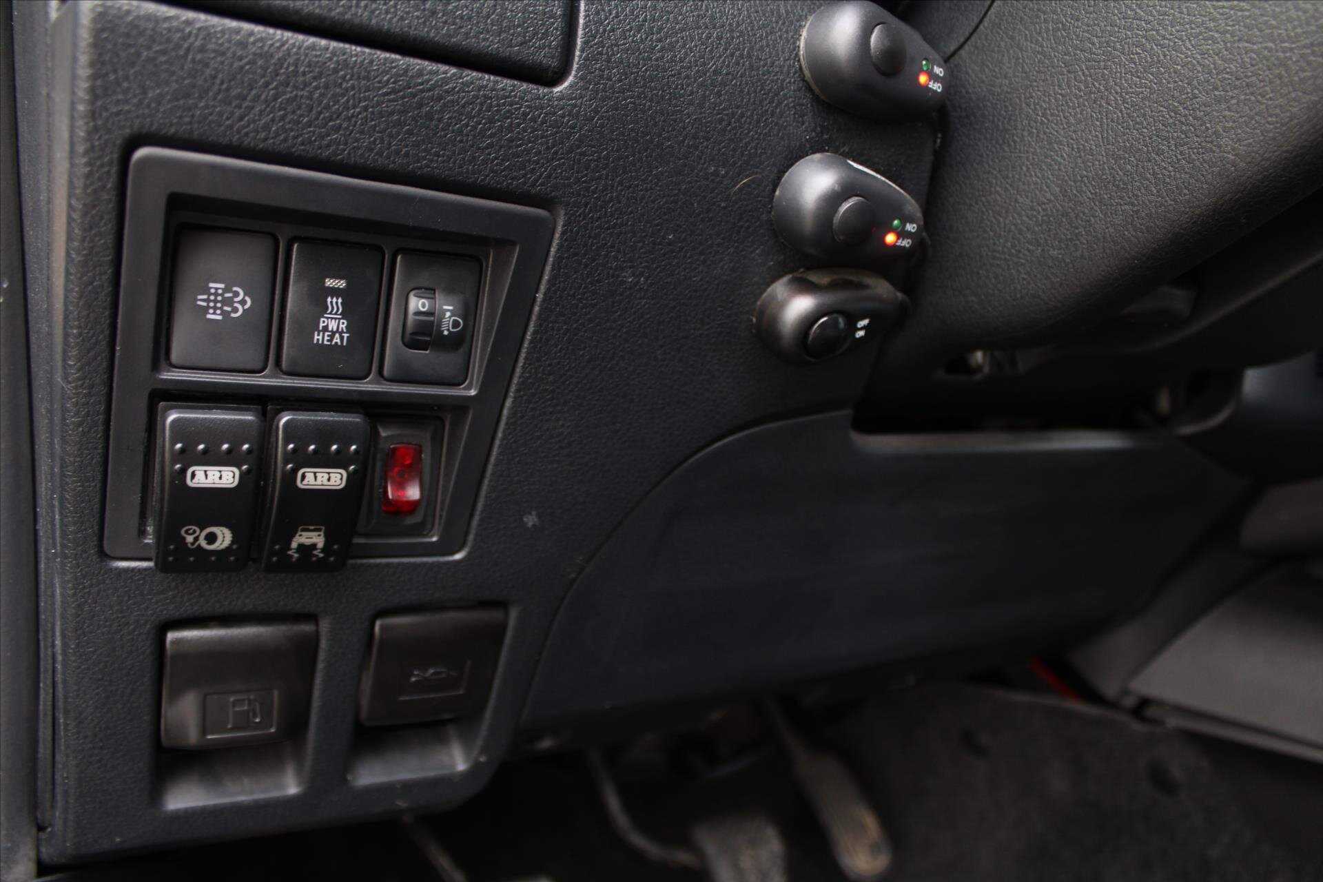 Toyota Hilux Pick-up 2,4 l 110 kw