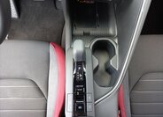 Toyota C-HR CUV / Crossover 2,0 l 112 kw