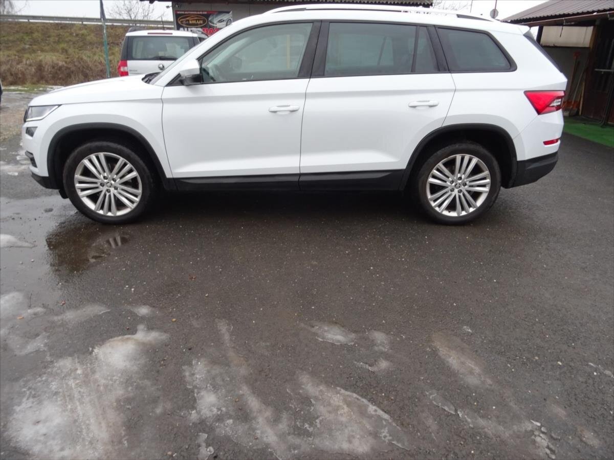 Škoda Kodiaq SUV / Terénní 1,5 l 110 kw