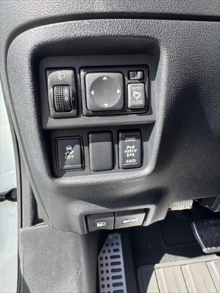 Nissan Juke Hatchback 1,6 l 147 kw