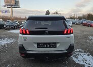 Peugeot 5008 6