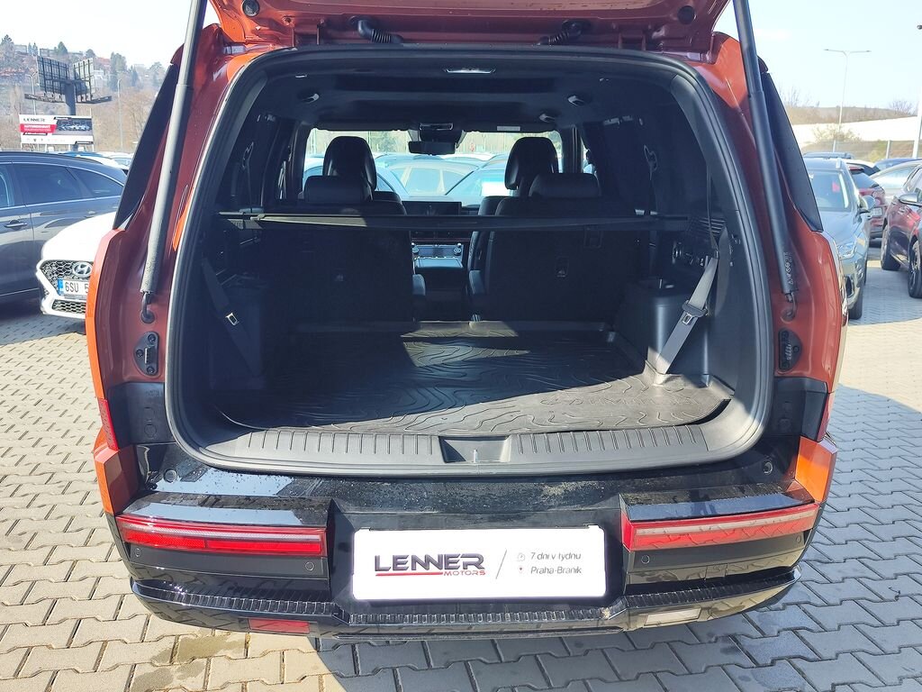 Hyundai Santa Fe SUV / Terénní 1,6 l 158 kw