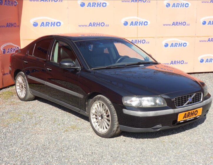 Volvo S60 Sedan 2,4 l 120 kw