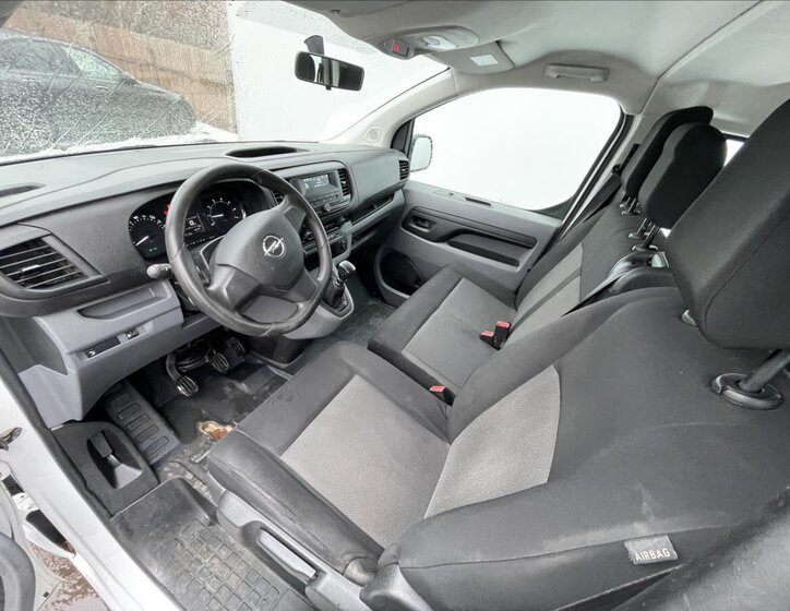 Opel Vivaro Ostatní 2,0 l 106 kw