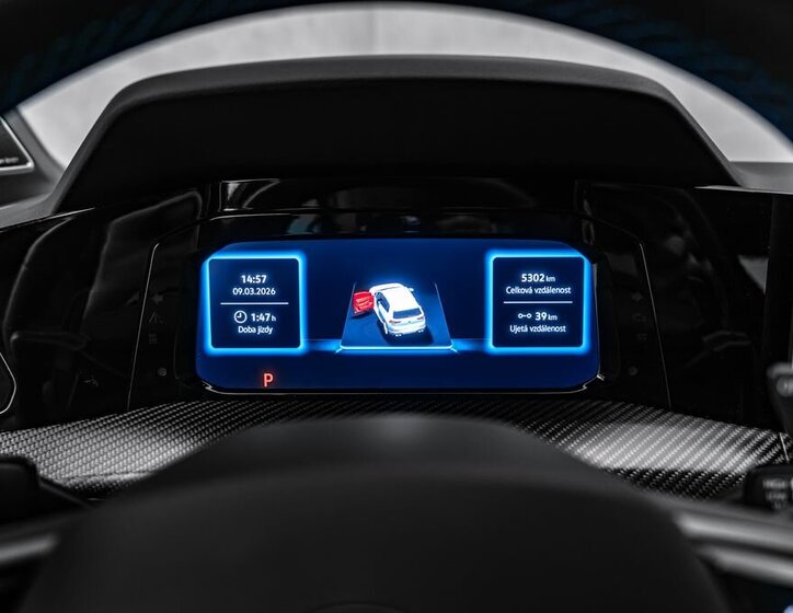 Volkswagen Golf Hatchback 2,0 l 245 kw