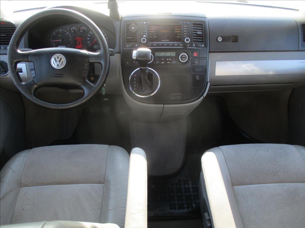 Volkswagen Multivan Kombi 2,5 l 128 kw