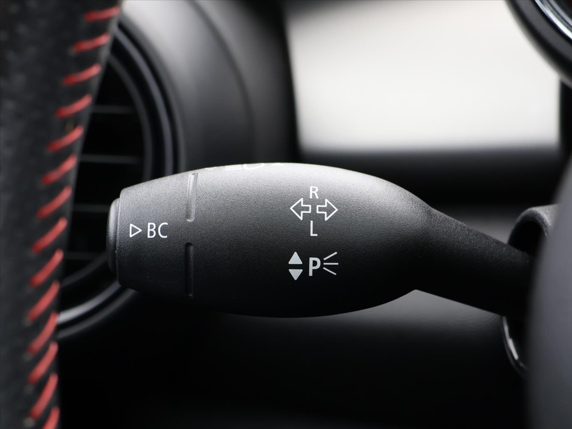 Mini Cooper Hatchback 2,0 l 170 kw