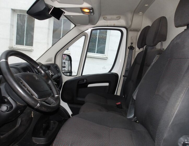 Fiat Ducato Skříň 2,2 l 121 kw