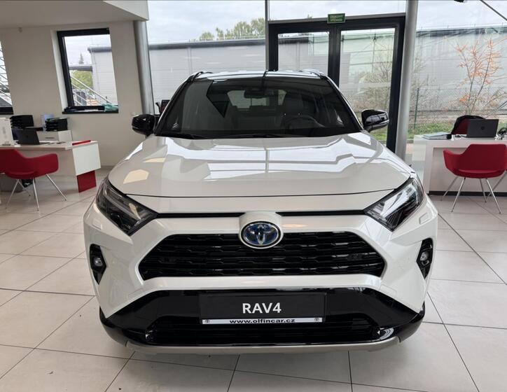 Toyota RAV4 2