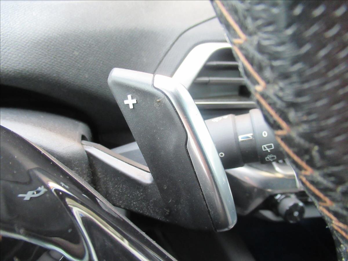 Peugeot 5008 Kombi 2,0 l 130 kw