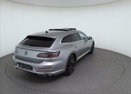 Volkswagen Arteon Kombi 2,0 l 147 kw