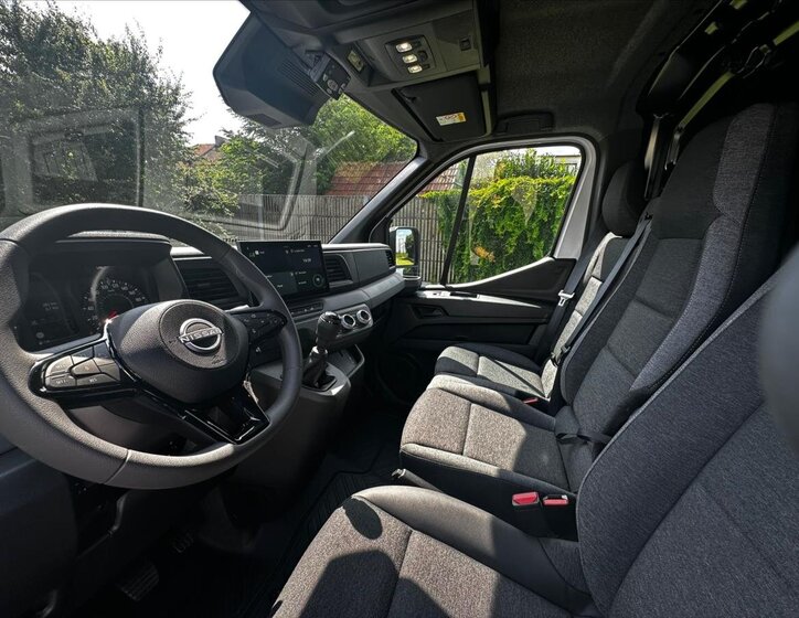 Nissan Interstar Ostatní 2,0 l 110 kw