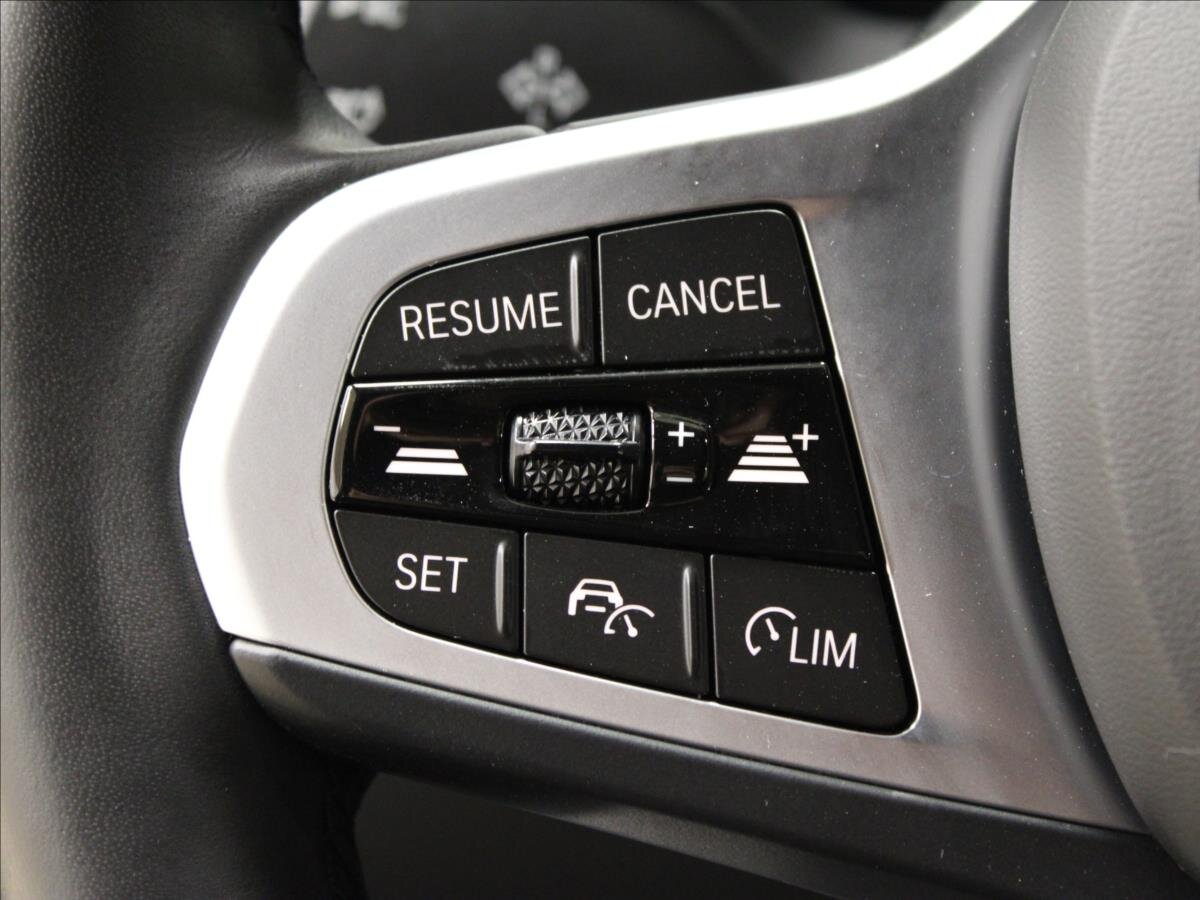 BMW Řada 2 Sedan / Limuzína 1,5 l 100 kw