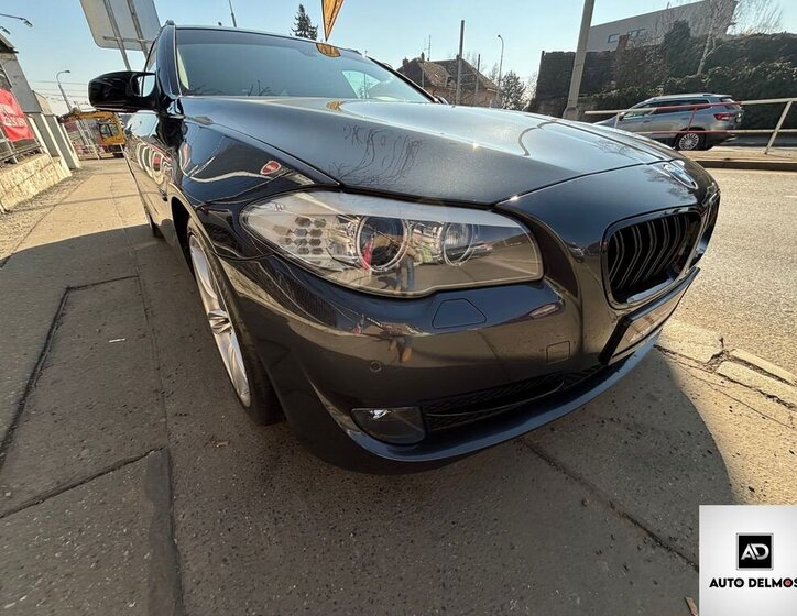 BMW Řada 5 Kombi 3,0 l 190 kw