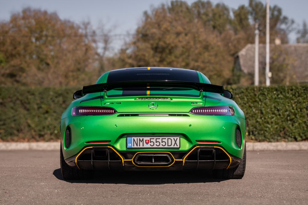 Mercedes-Benz AMG GT