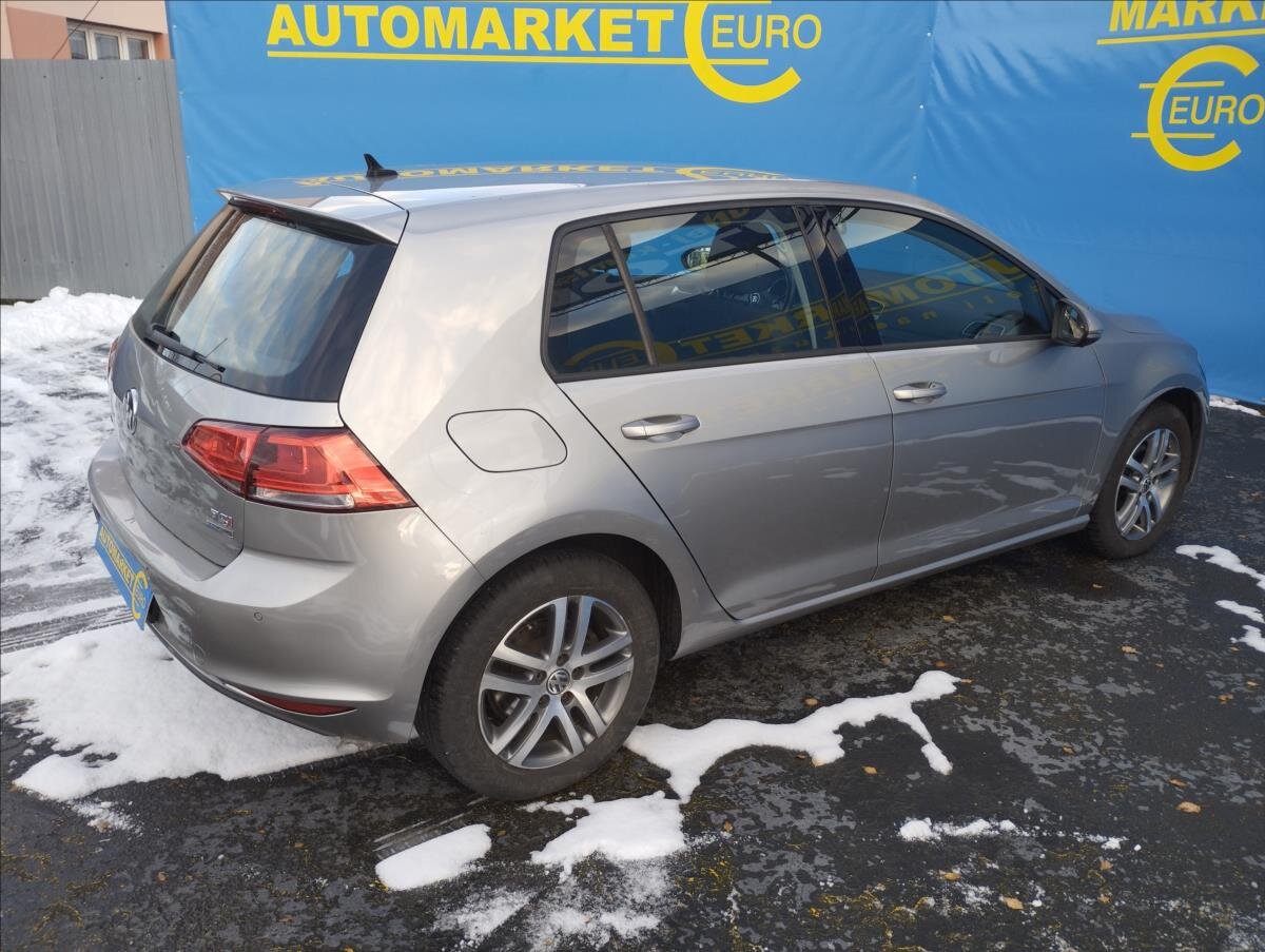 Volkswagen Golf Hatchback 1,4 l 90 kw