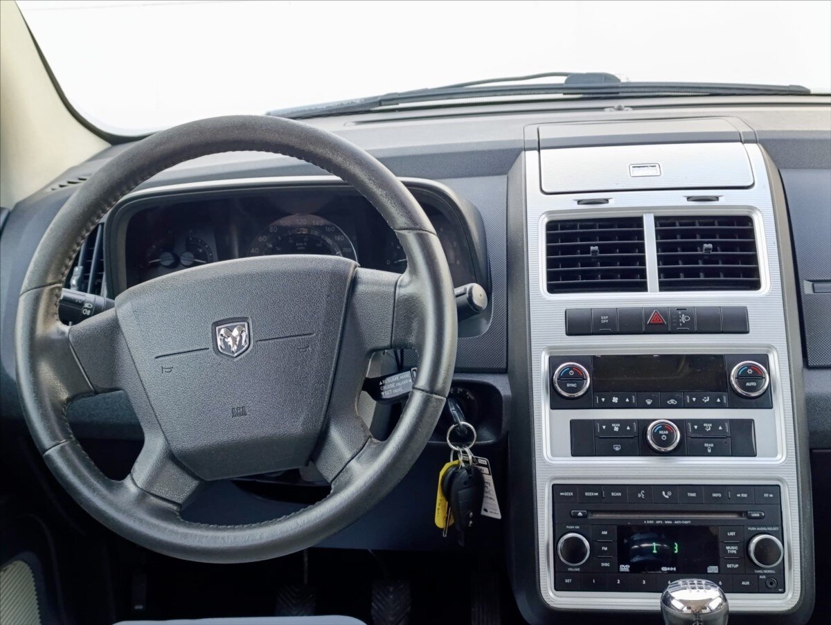 Dodge Journey SUV 2,0 l 103 kw