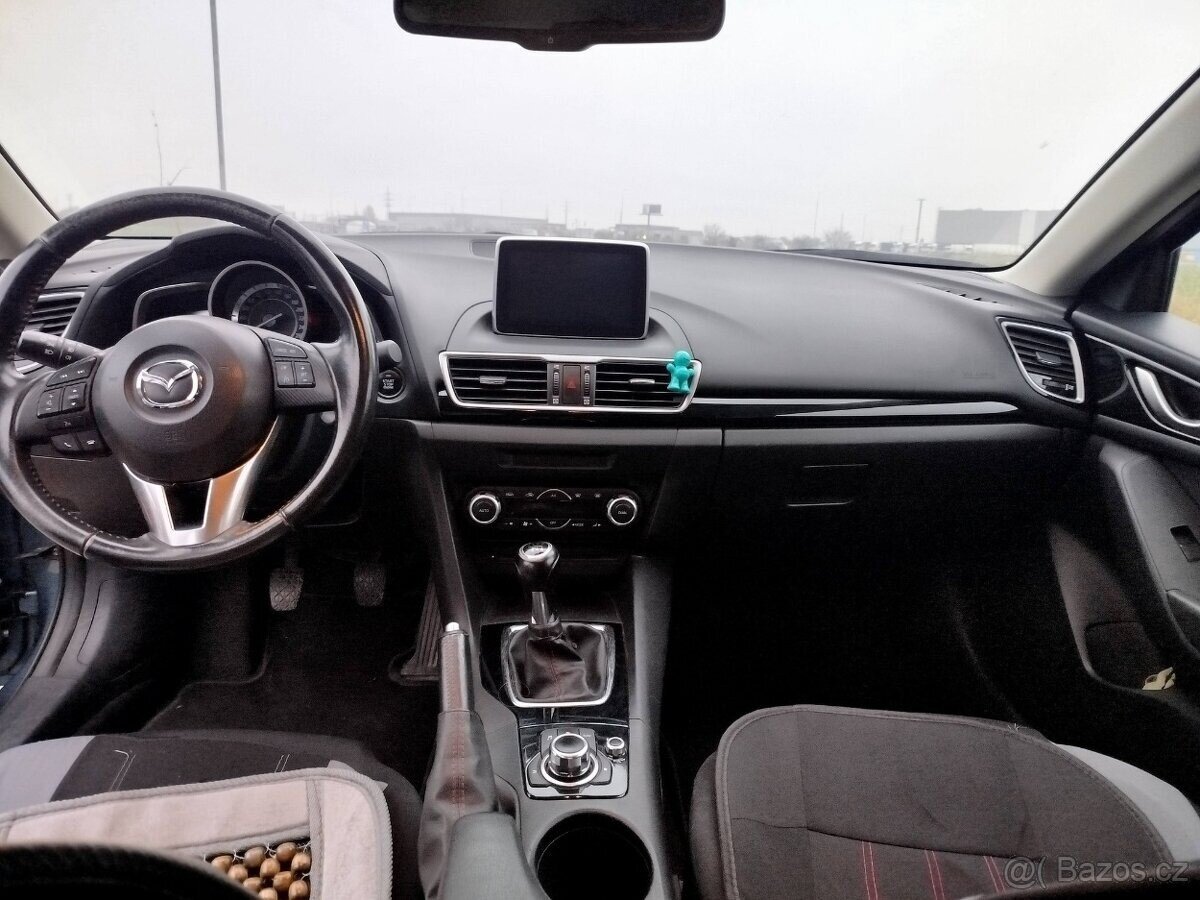 Mazda 3 Sedan 0,0 88 kw