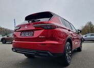 Mitsubishi Outlander 5