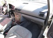 Volkswagen Sharan Kombi 1,9 l 85 kw