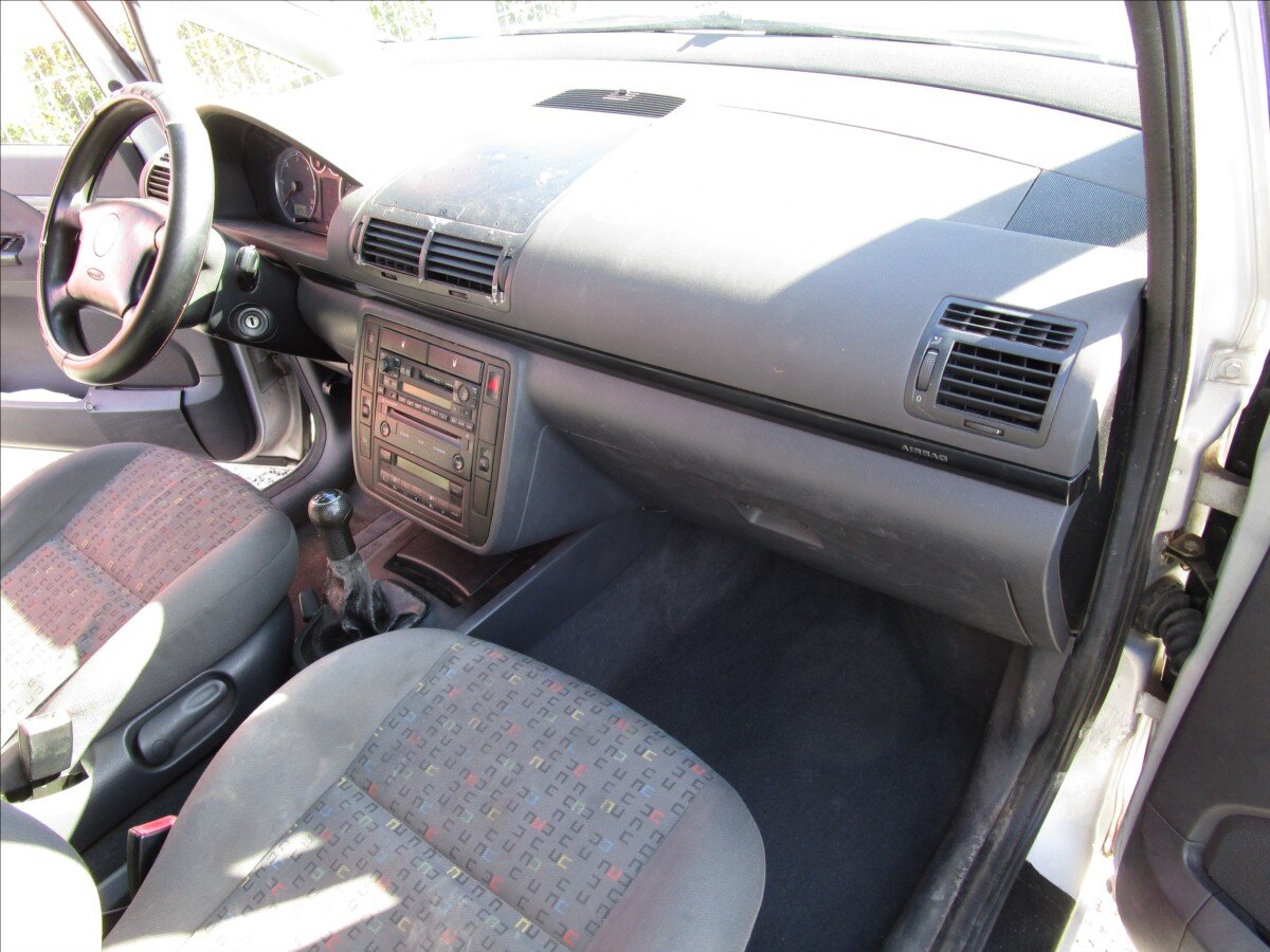 Volkswagen Sharan Kombi 1,9 l 85 kw