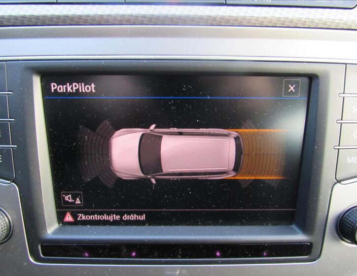 Volkswagen Passat 18