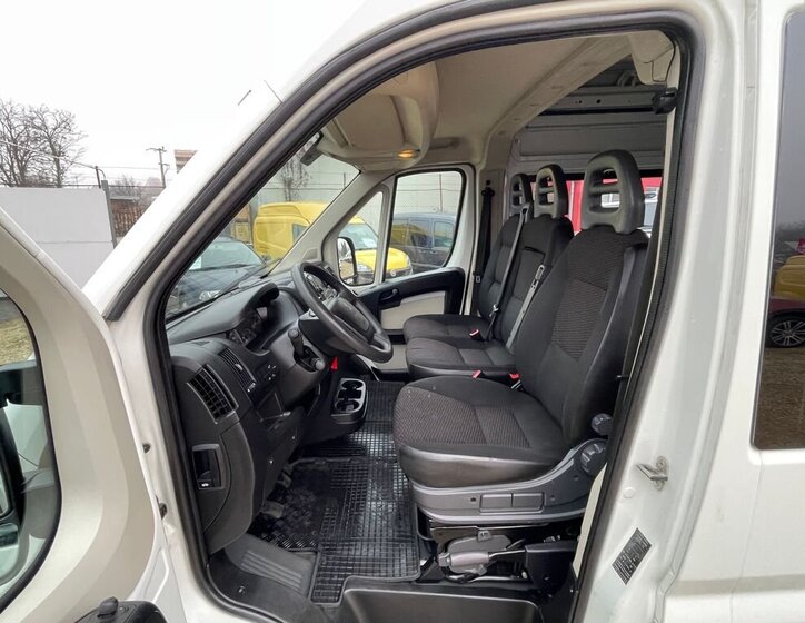Peugeot Boxer 9