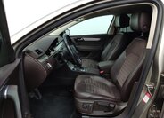 Volkswagen Passat Sedan / Limuzína 2,0 l 130 kw