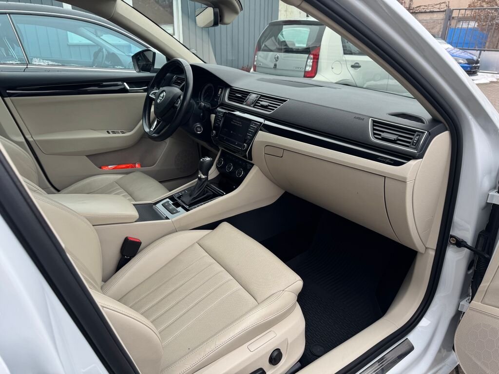 Škoda Superb Kombi 1,8 l 132 kw