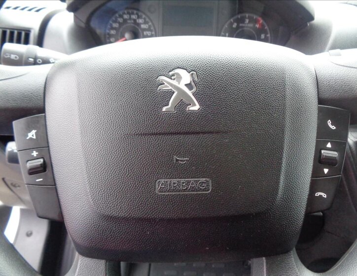 Peugeot Boxer Ostatní 2,2 l 121 kw