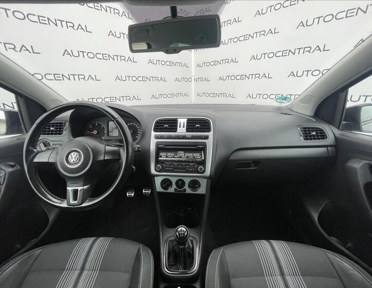 Volkswagen Polo 16