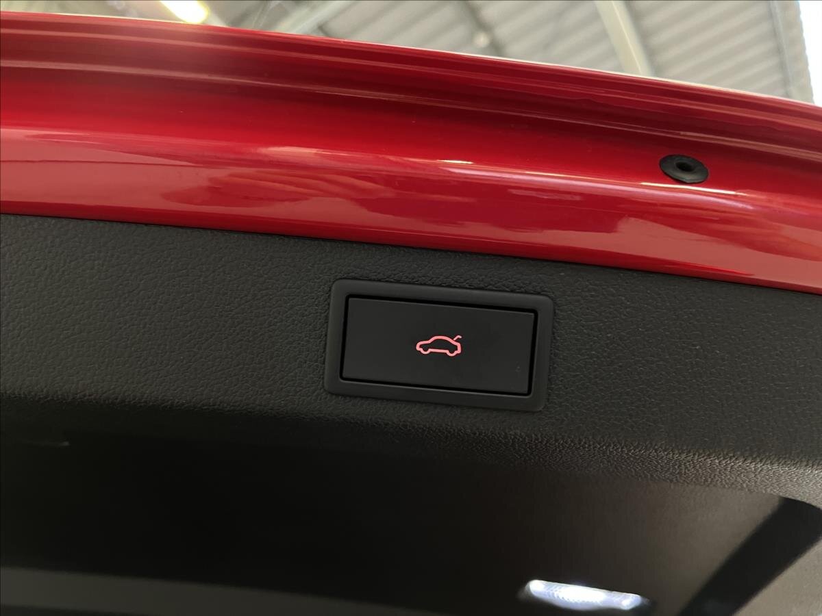 Škoda Superb Kombi 2,0 l 147 kw