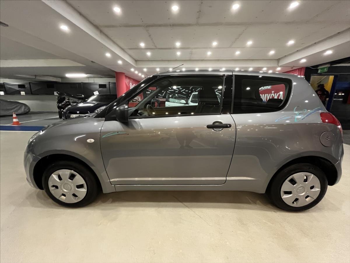 Suzuki Swift Hatchback 1,3 l 67 kw