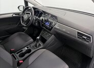 Volkswagen Touran 16