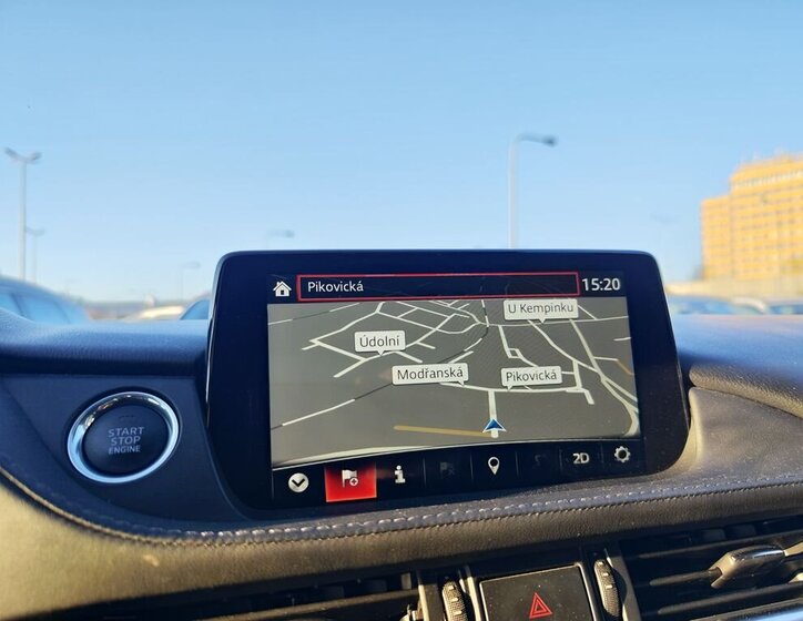 Mazda 6 Sedan 2,0 l 121 kw