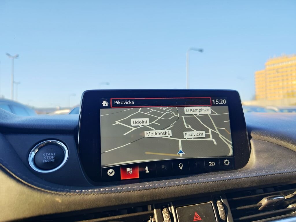 Mazda 6 Sedan 2,0 l 121 kw