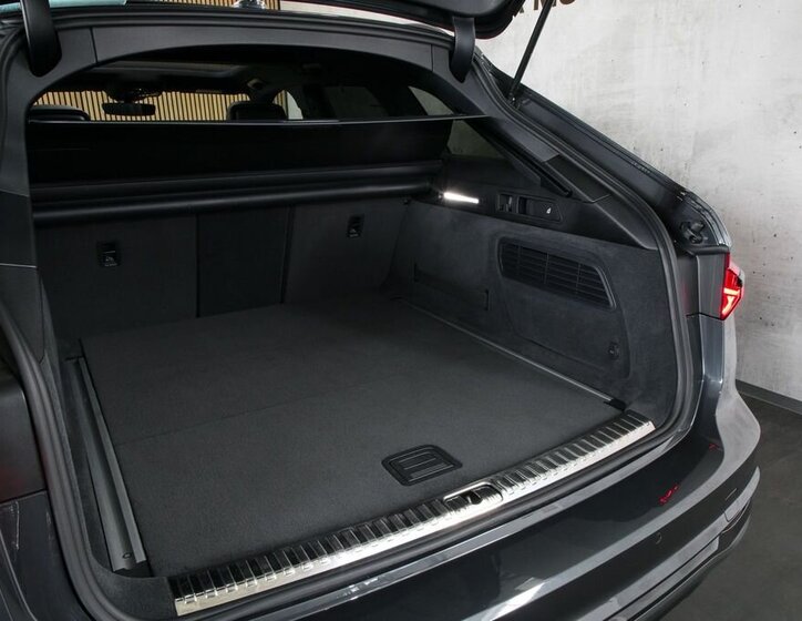 Audi A6 Allroad Kombi 3,0 l 210 kw