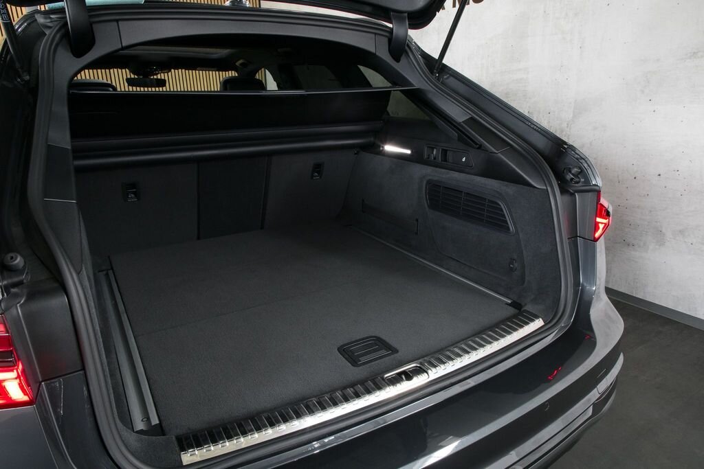 Audi A6 Allroad Kombi 3,0 l 210 kw