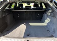 Land Rover Range Rover Velar SUV / Terénní 2,0 l 150 kw