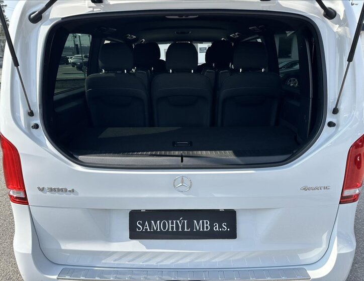 Mercedes-Benz Třídy V Kombi 2,0 l 176 kw
