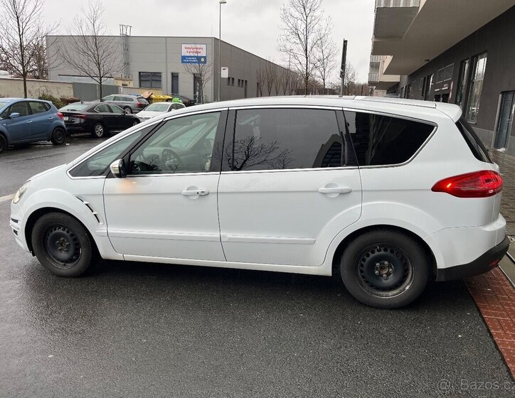 Ford S-MAX MPV 2,0 l 120 kw