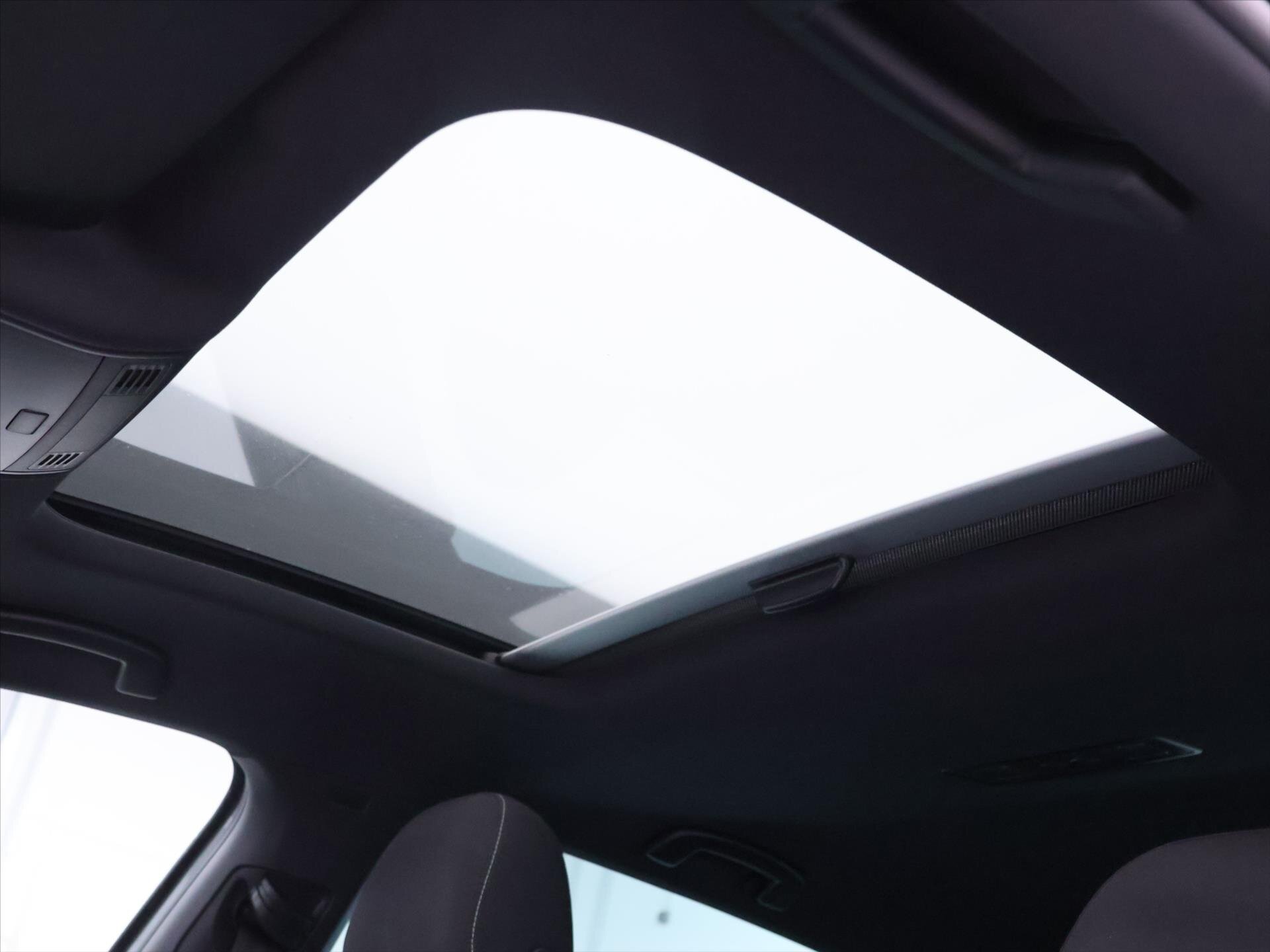 Volkswagen Golf Hatchback 2,0 l 228 kw