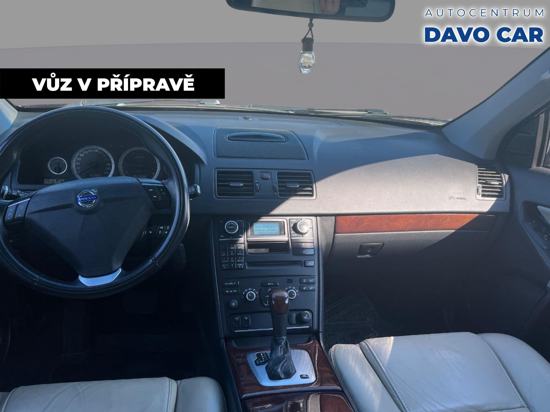 Volvo XC90 SUV / Terénní 2,4 l 147 kw