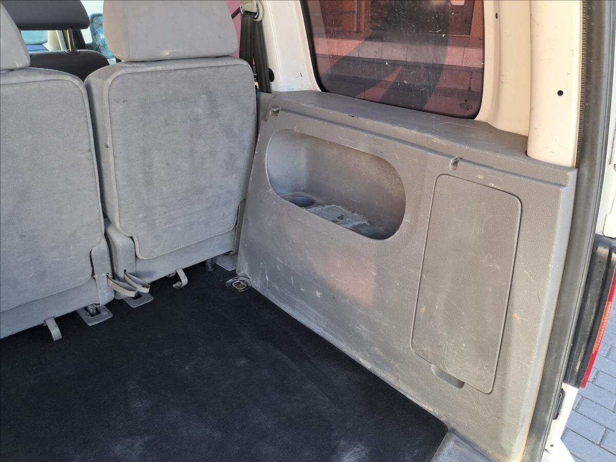 Volkswagen Caddy Kombi 1,9 l 77 kw