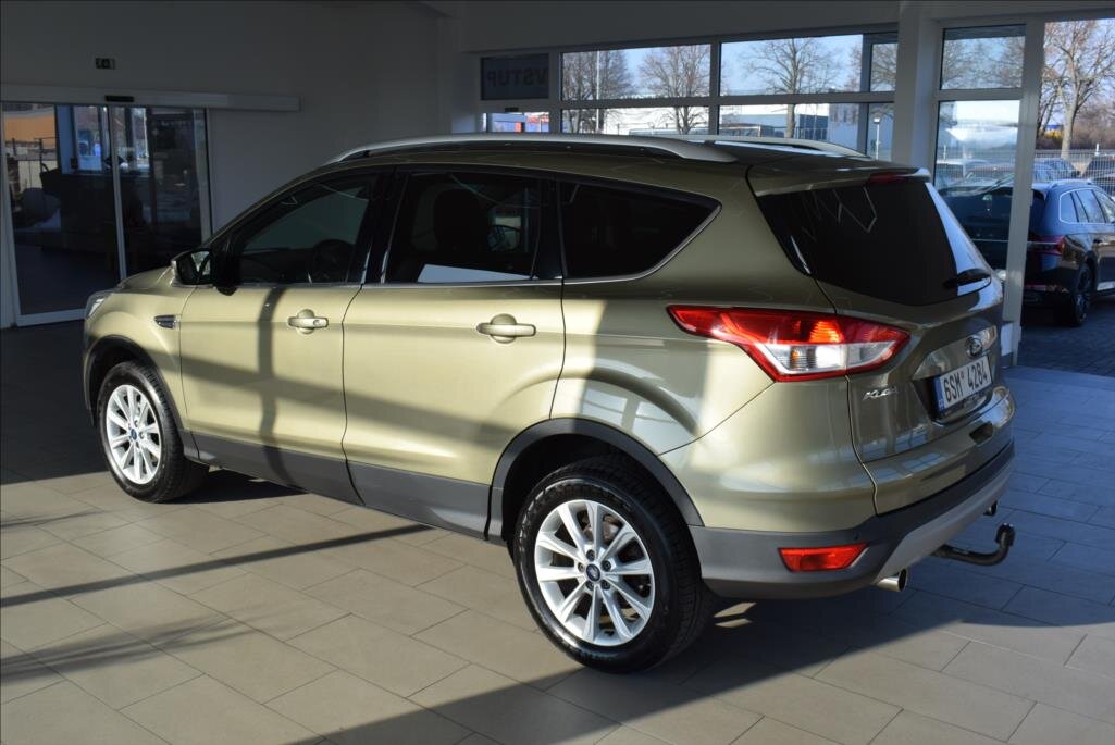 Ford Kuga SUV 1,5 l 110 kw